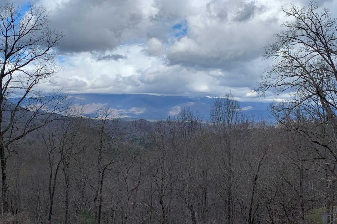 Villa Cozy Cabin With Hot Tub And Smoky Mountain Views! Bryson City Exterior foto