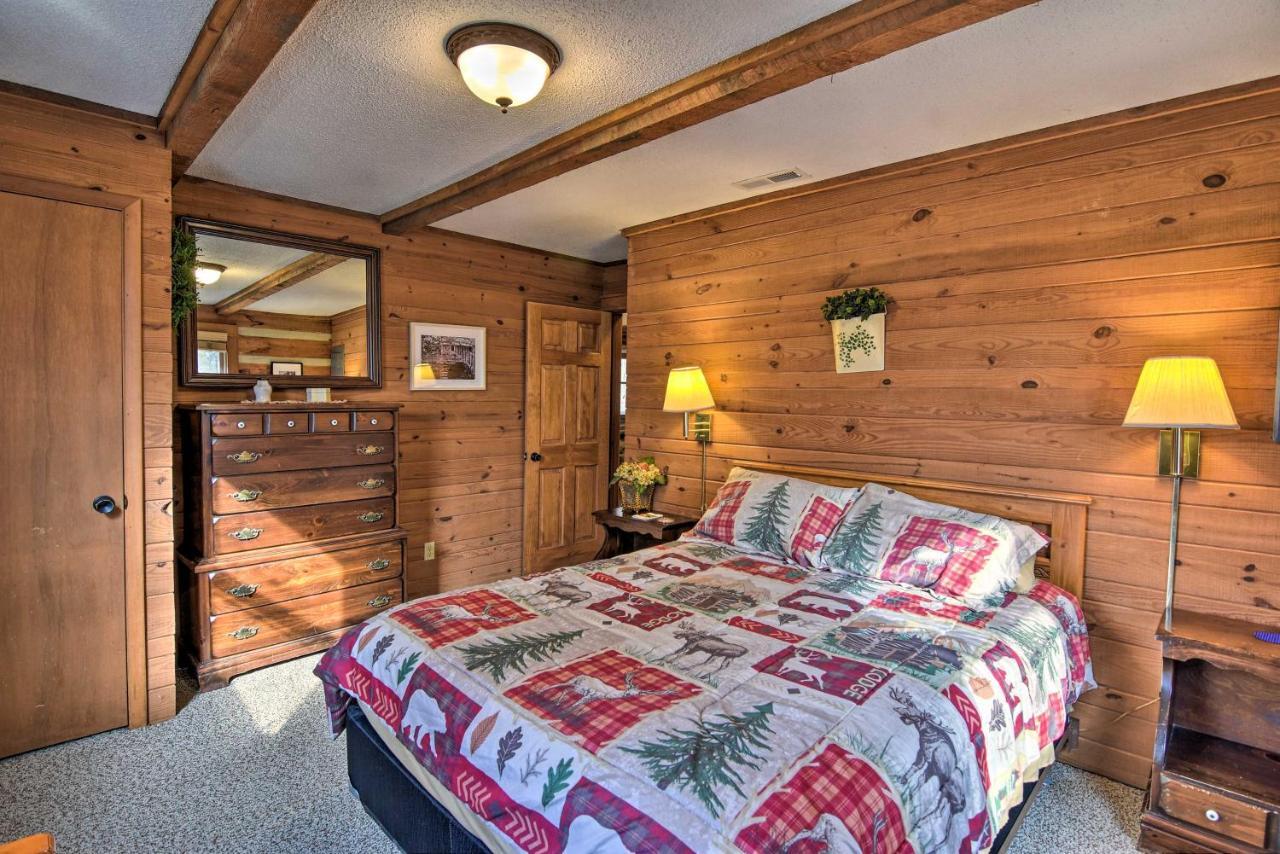 Villa Cozy Cabin With Hot Tub And Smoky Mountain Views! Bryson City Exterior foto